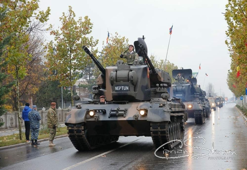 Invitație pe Calea Eroilor, pentru a asista la unul dintre cele mai spectaculoase evenimente organizate, la Buzău, cu prilejul Zilei Naționale a României