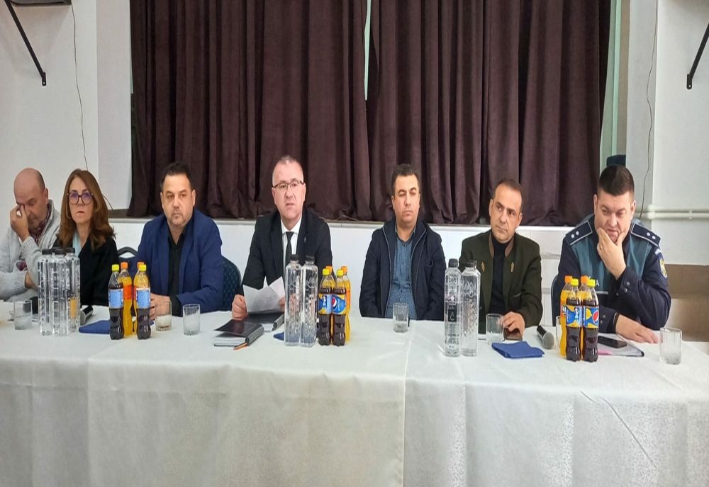 Daniel Țiclea, prefect Buzău: Fenomenul arderilor necontrolate de vegetație uscată, pare a scădea în intensitate