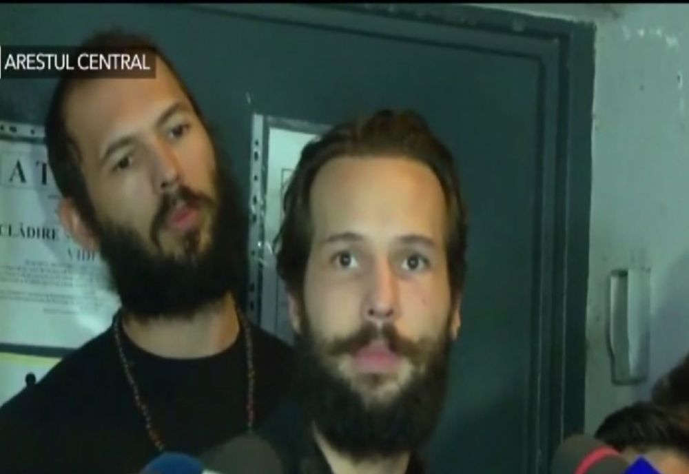 Frații Tate au făcut o suma colosală din servicii videochat