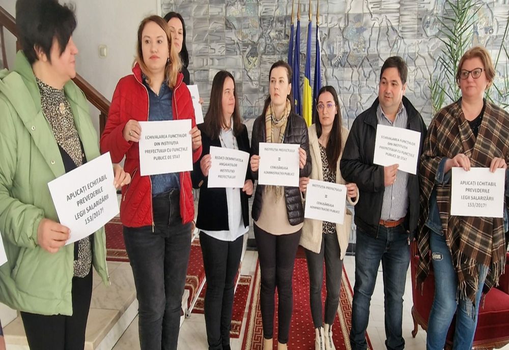 Greva a funcționarilor de la Prefectura Buzău