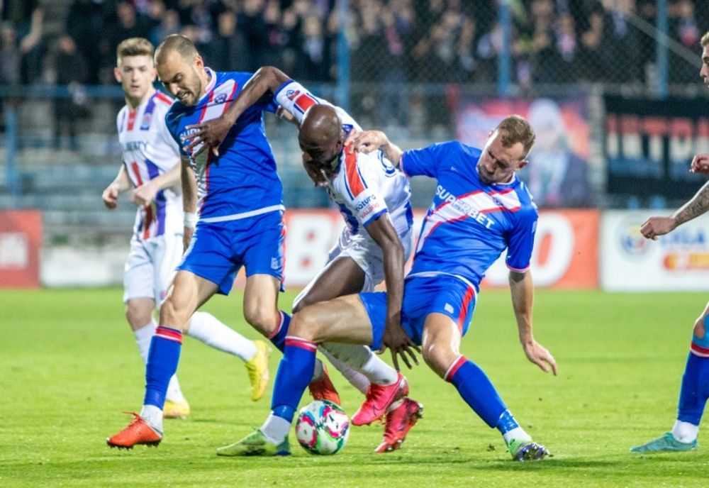 Oțelul Galați a învins Gloria Buzău după o gafă a portarului Stoian