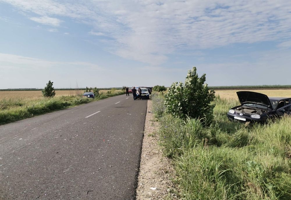 Coliziune între două autoturisme pe DJ203, în județul Buzău 