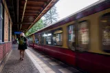 Transportul feroviar de călători scade, marfa crește