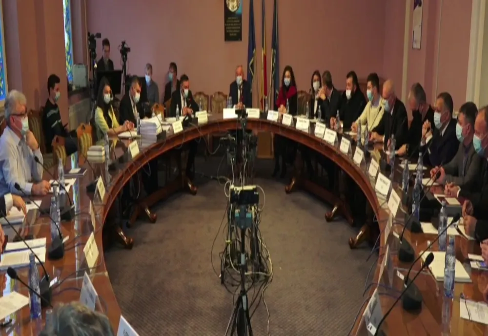 Creșterea impozitelor pe clădirile degradate a fost adoptată de CLM Buzău