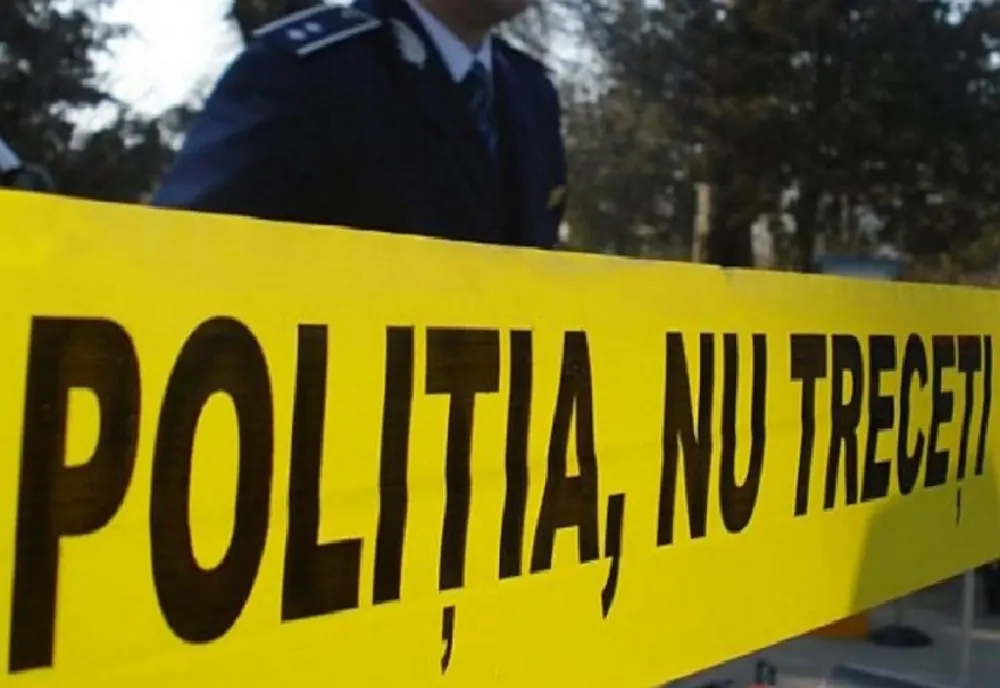 Un buzoian de 65 de ani s-a aruncat de la etajul 10 al blocului în care locuia