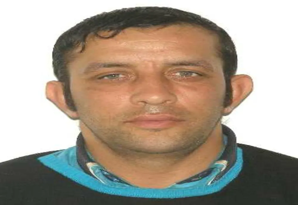 Polițiștii caută un bărbat de 35 de ani dat dispărut