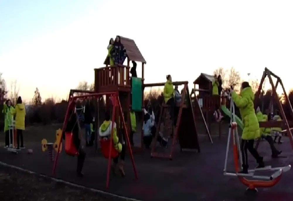 Video: Happy Kids - Maratonul Violenței în școli