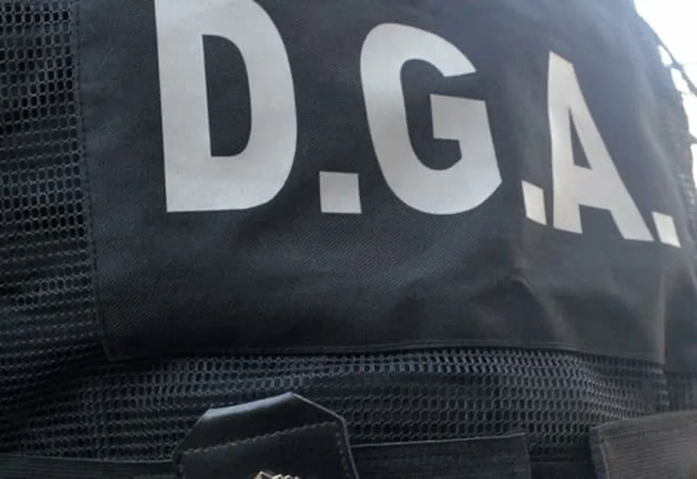 Persoană prinsă în flagrant în timp ce încerca să ofere mită pentru nerespectarea măsurii carantinării