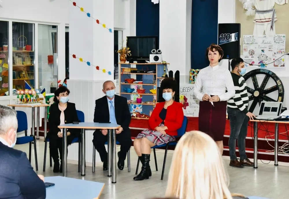 Întâlniri între reprezentanții principalelor companii industriale din municipiul Buzău, conducerea ISJ, conducerea Primăriei Buzău și reprezentanții Liceului Tehnologic ”Dimitrie Filipescu”
