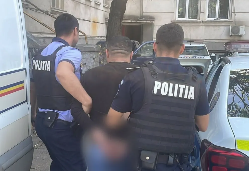 Bănuiți de furturi reținuți de polițiștii buzoieni