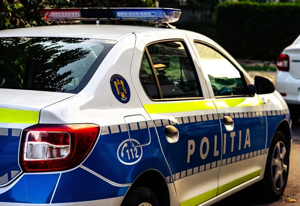 Autoturism sustras din Finlanda depistat de polițiștii din Berca
