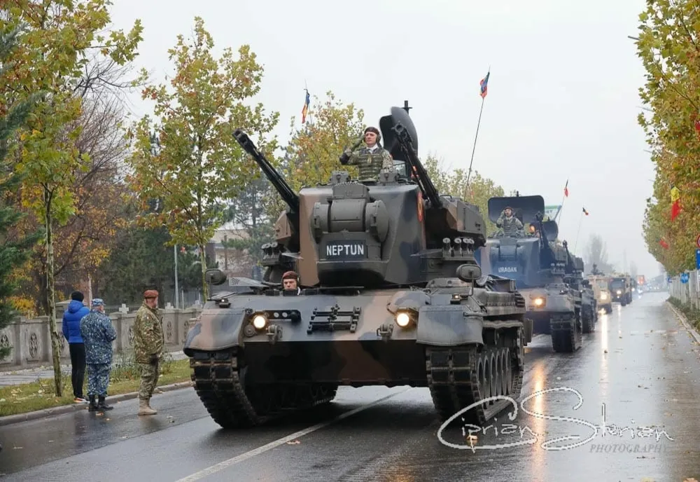 Invitație pe Calea Eroilor, pentru a asista la unul dintre cele mai spectaculoase evenimente organizate, la Buzău, cu prilejul Zilei Naționale a României