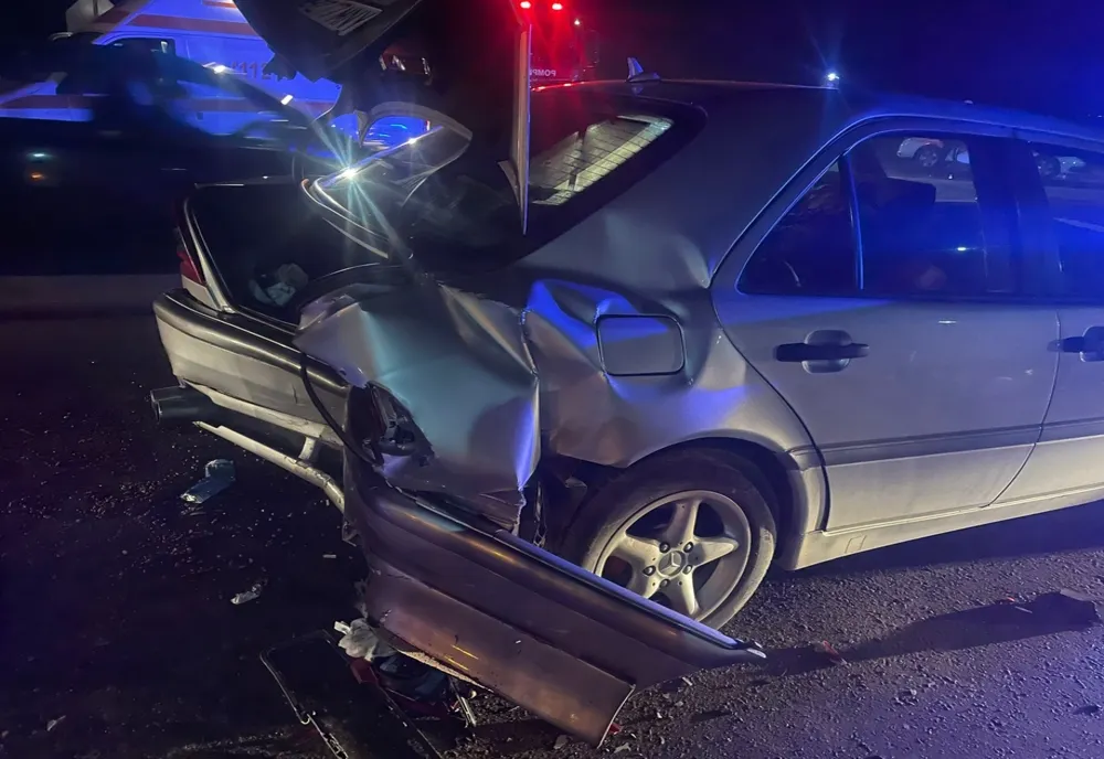 Foto: Accident pe DN2B, la intrarea în minucipiul Buzău