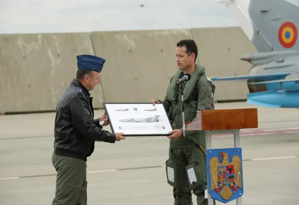 Ultima aterizare pe aerodromul Bazei Aeriene Boboc