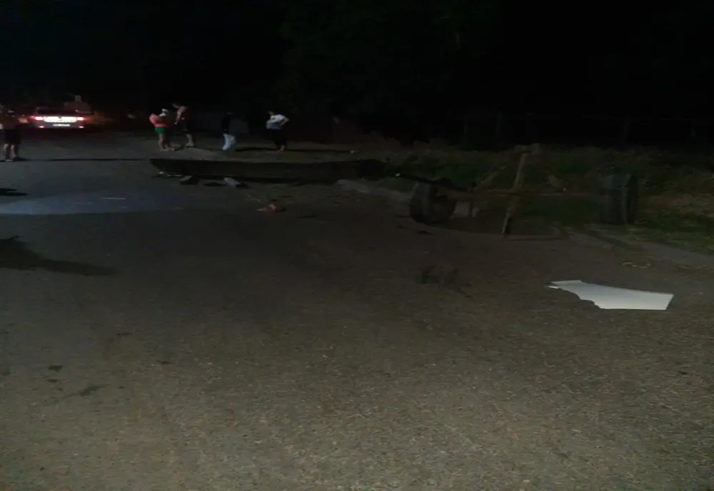 Foto: Căruțaș accidentat pe un drum comunal din localitatea Pogoanele