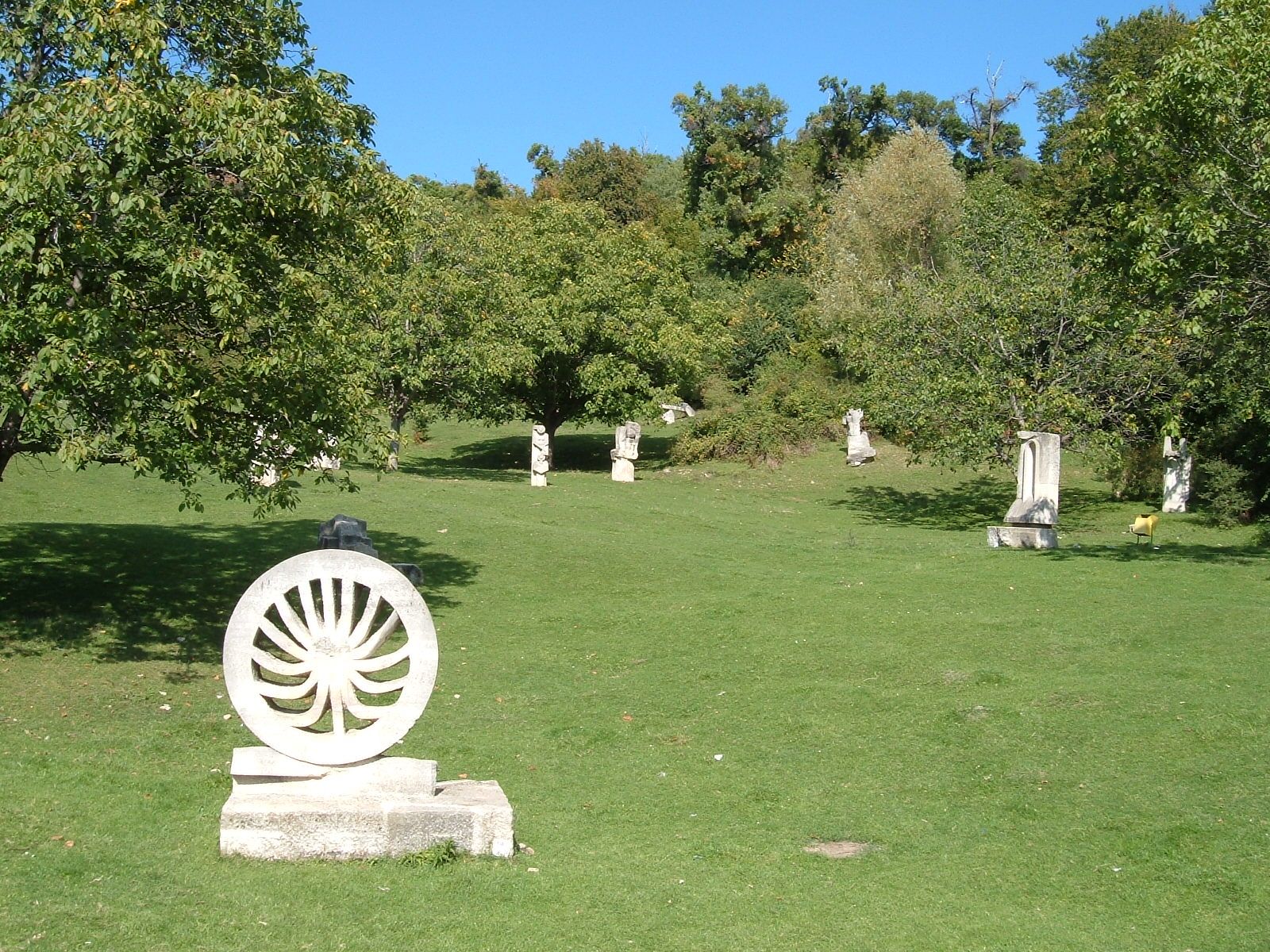 Tabara-de-Sculptura-Magura-Buzau