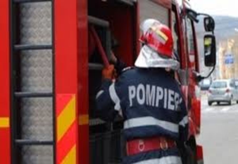 Mai multe unități de cazare au fost verificate de pompieri