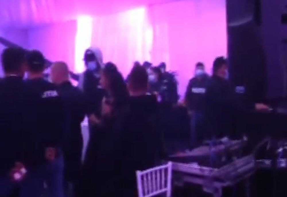 VIDEO. Un botez din Buzău unde era naș Adi Minune a fostoprit de polițiști