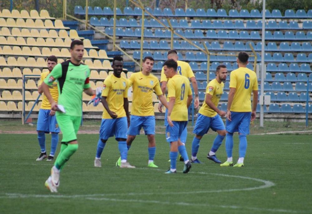 Echipele de fotbal și handbal de la SCM Gloria Buzău afectate de infectări cu COVID-19