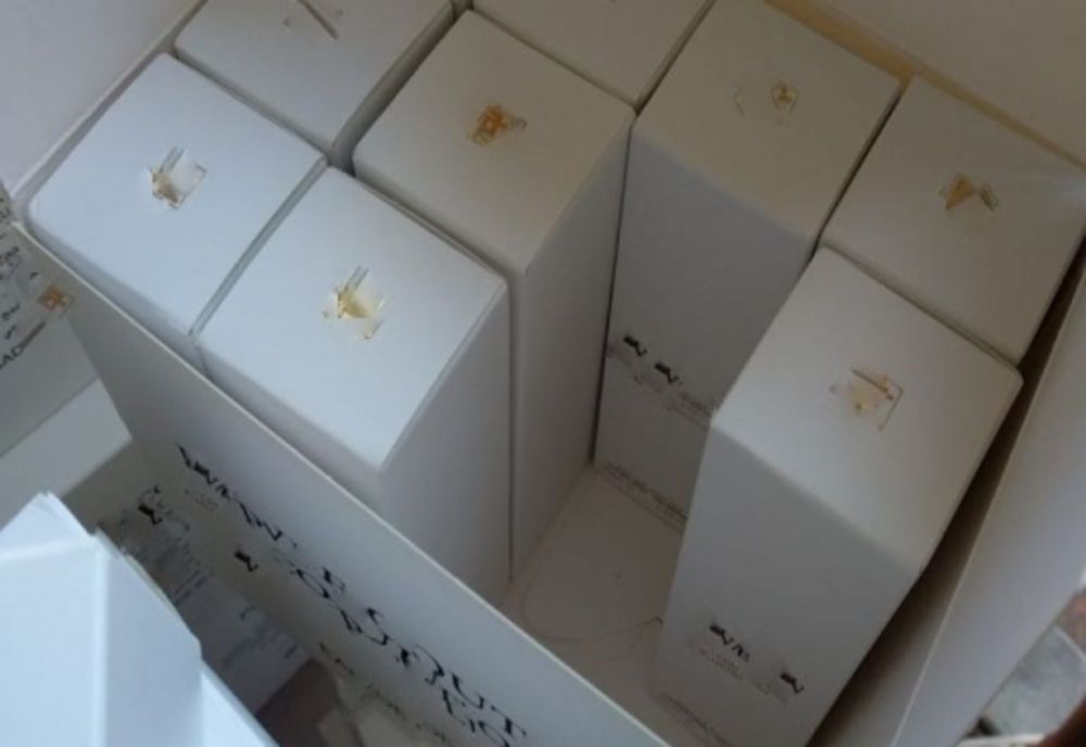 Mărfuri susceptibile a fi contrafăcute confiscate de poliţiştii râmniceni