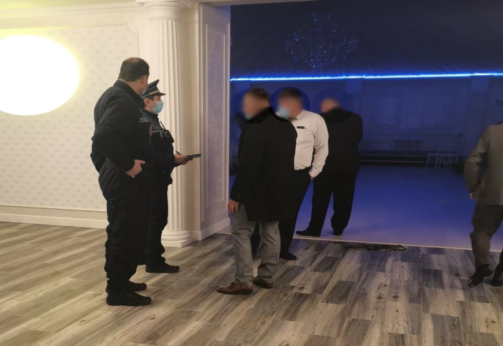 Petrecere cu 22 de persoane într-o locație din municipiul Buzău