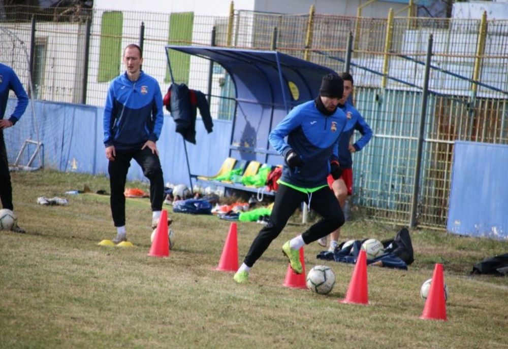 Gloria Buzău joacă marți un amical cu Oțelul Galați