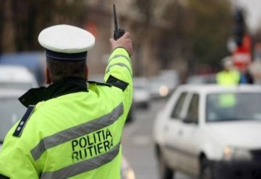 Polițiștii rutieri buzoieni au aplicat 112 sancţiuni contravenţionale, în valoare totală de peste 30.000 de lei