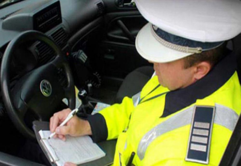 88 de permise de conducere reţinute în vederea suspendării dreptului de a conduce