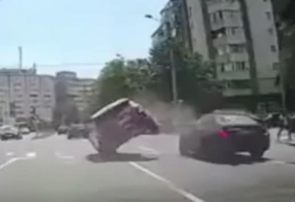 Video: Cascadorie involuntară pe Bulevardul Unirii din municipiul Buzău