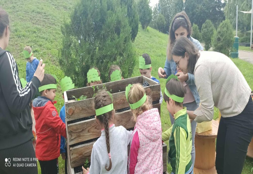 Mii de copii din Buzău participă la proiectul ”Micii Grădinari”