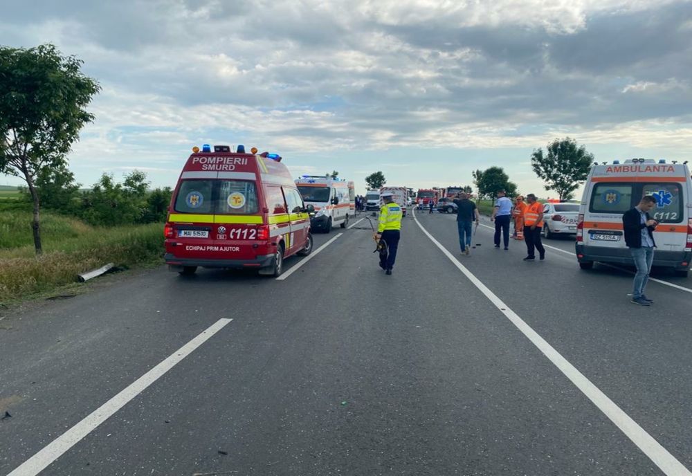 Foto: Accident cu 4 victime pe DN2E85, in apropiere de Crucea Comisoaiei