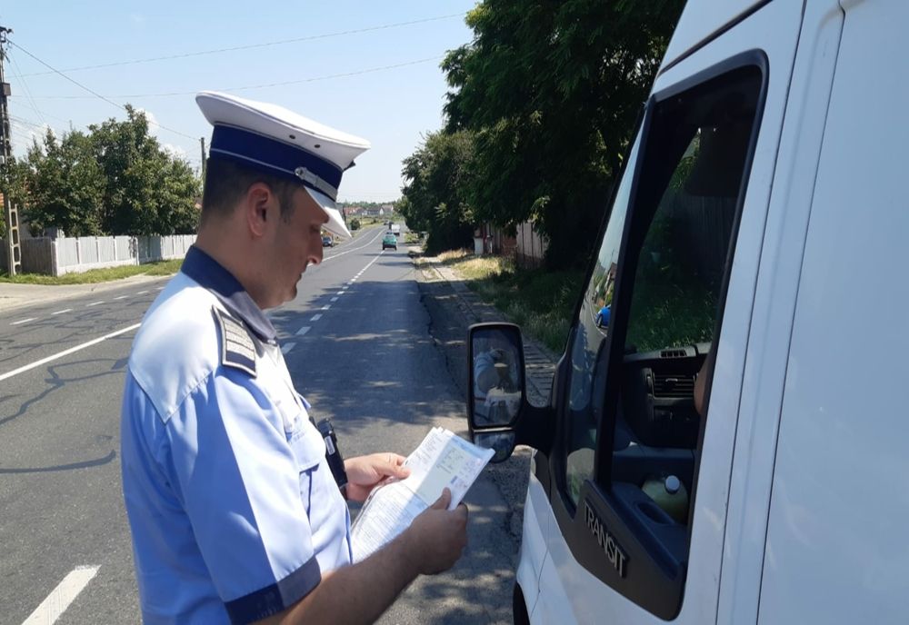 Polițiștii rutieri buzoieni au reţinut 87 de permise de conducere
