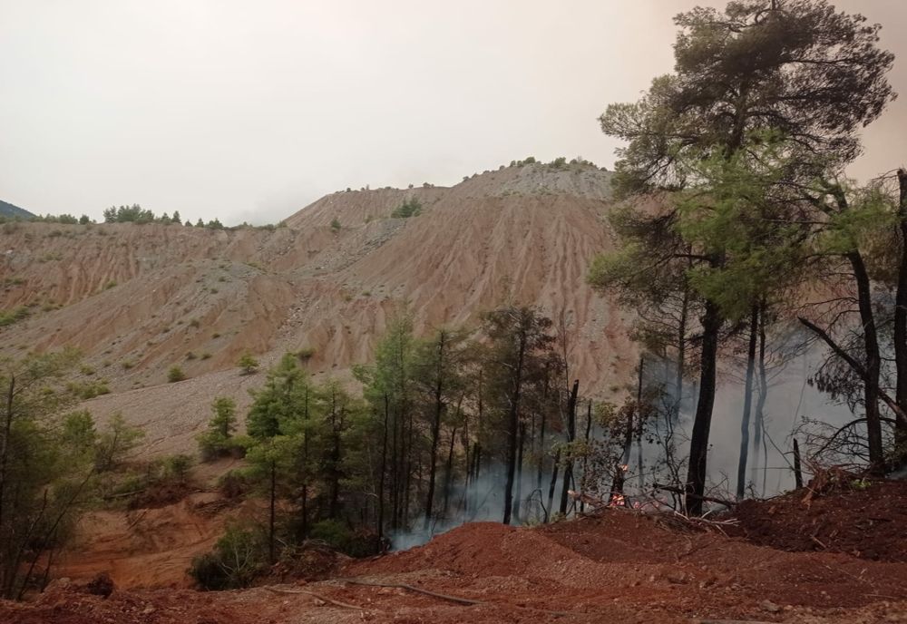 Video. Pompieri români participă la intervențiile de stingere a incendiilor din Grecia