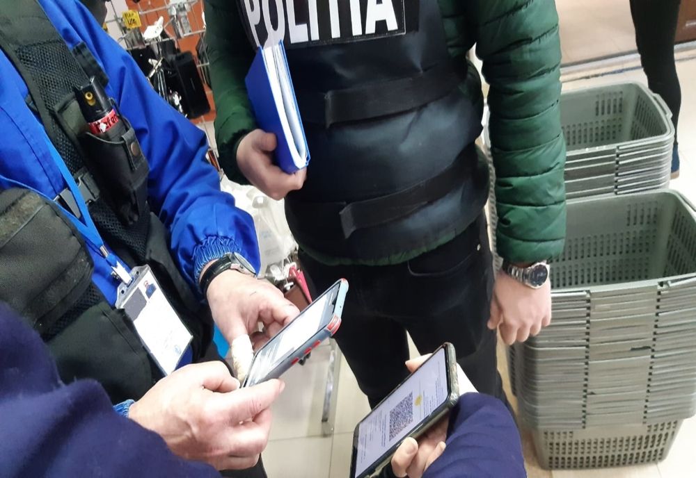 Video: Restricțiile impuse persoanelor nevaccinate în spațiile comerciale 