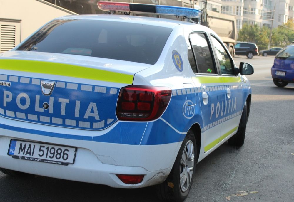 Reţinut pentru furt de auto în scop de folosință și conducere fără a deține permis de conducere