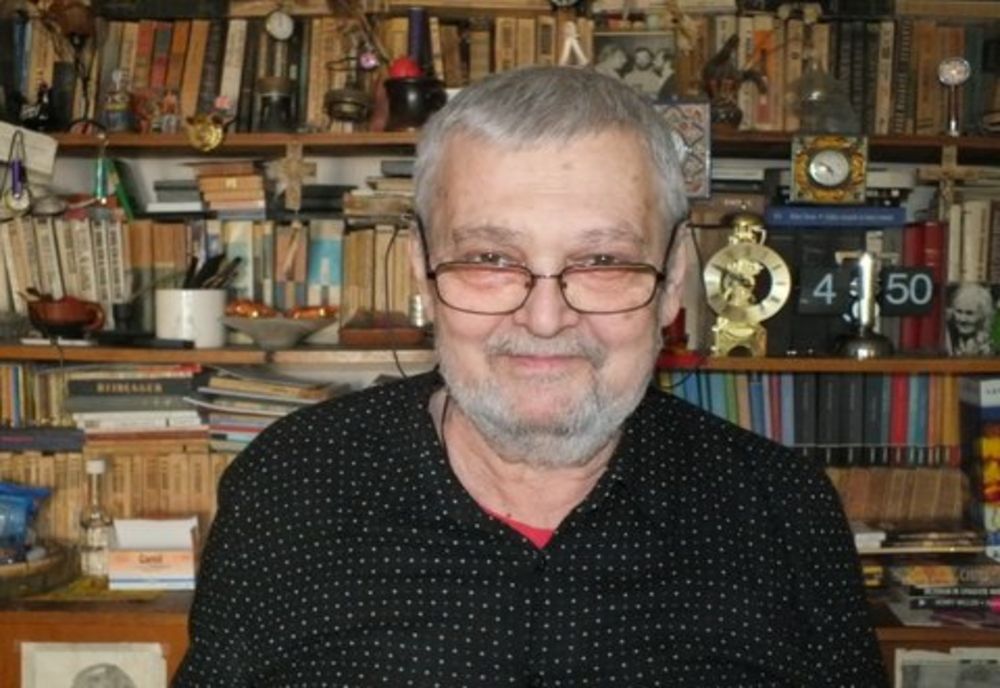 S-a stins din viață scriitorul Iulian Neacșu, născut în comuna buzoiană Podgoria