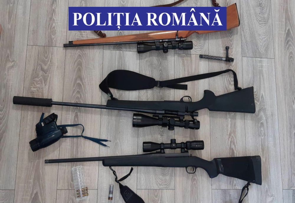 Polițiștii buzoieni au ridicat anul trecut, în vederea confiscării, 42 de arme de foc, dintre care 29 arme letale şi 3.648 cartuşe