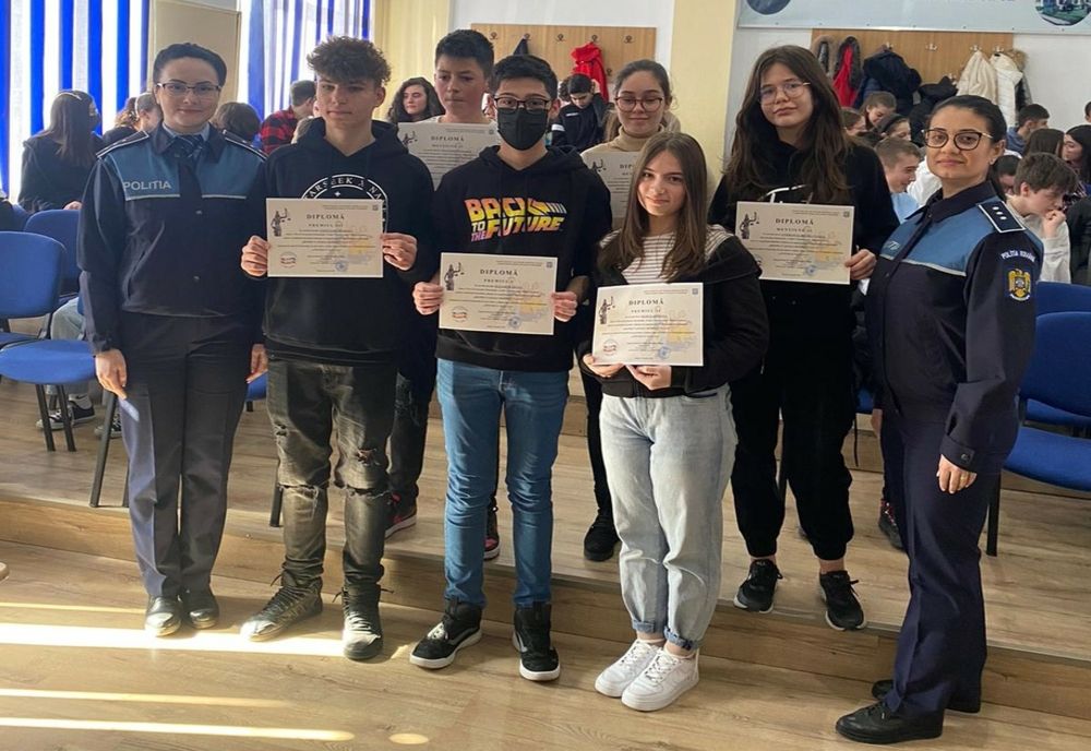 Câștigătorii în plan local ai concursului “Respect legea! Respect viața!” vor merge în etapa naţională la Muzeul Naţional al Poliţiei Române din Târgovişte