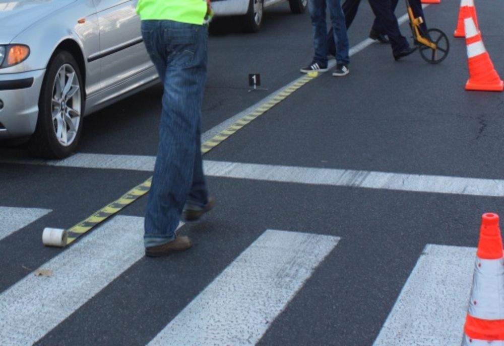 Pieton accidentat în timp ce traversa neregulamentar o stradă din municipiul Buzău