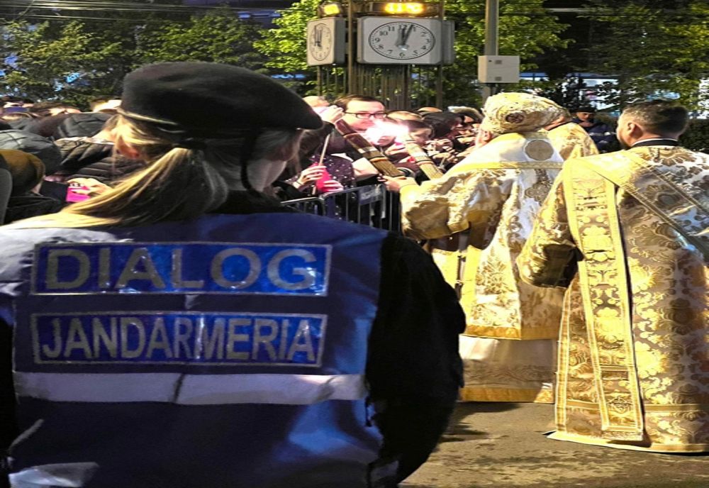 Peste 5000 de buzoieni au venit la slujba de Înviere de la Catedrala Arhiepiscopală