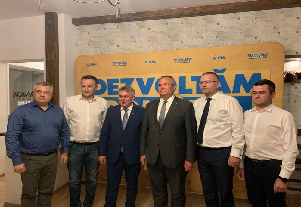 Liberalii buzoieni s-au întâlnit cu premierul și ministrul Afacerilor Interne, la Constanța