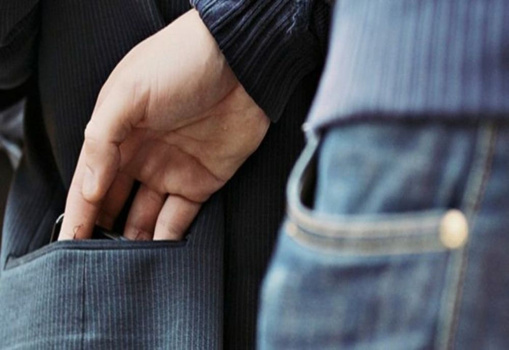 Bănuit de furt, depistat şi reţinut de polițiștii de investigaţii criminale