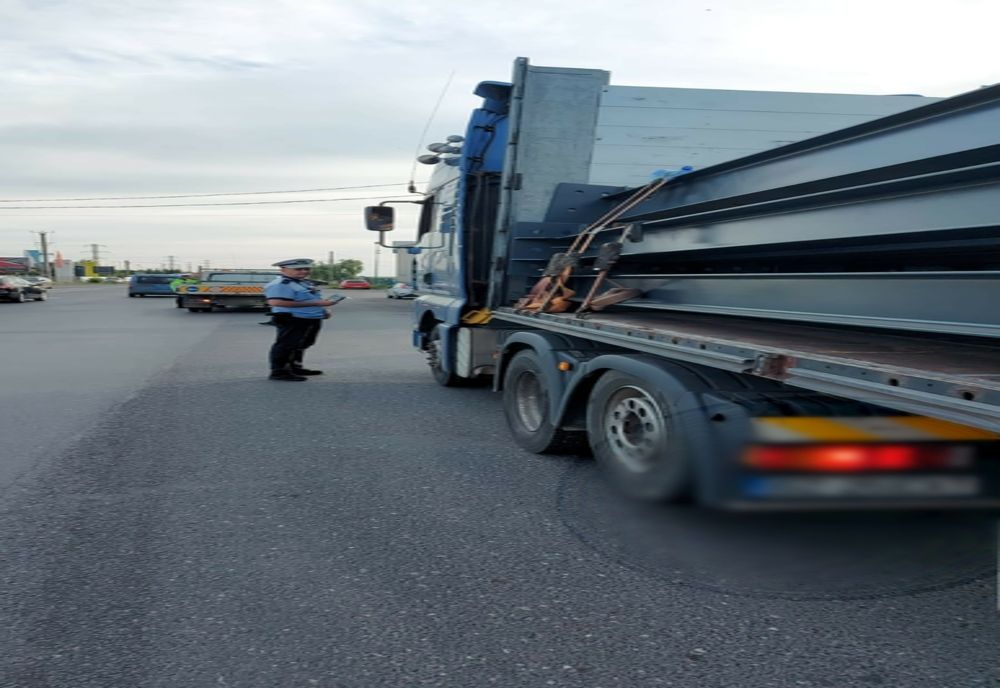 Acțiunea  polițiștilor rutieri pe linia respectării prevederilor normelor legale în domeniul transportului persoane şi mărfuri