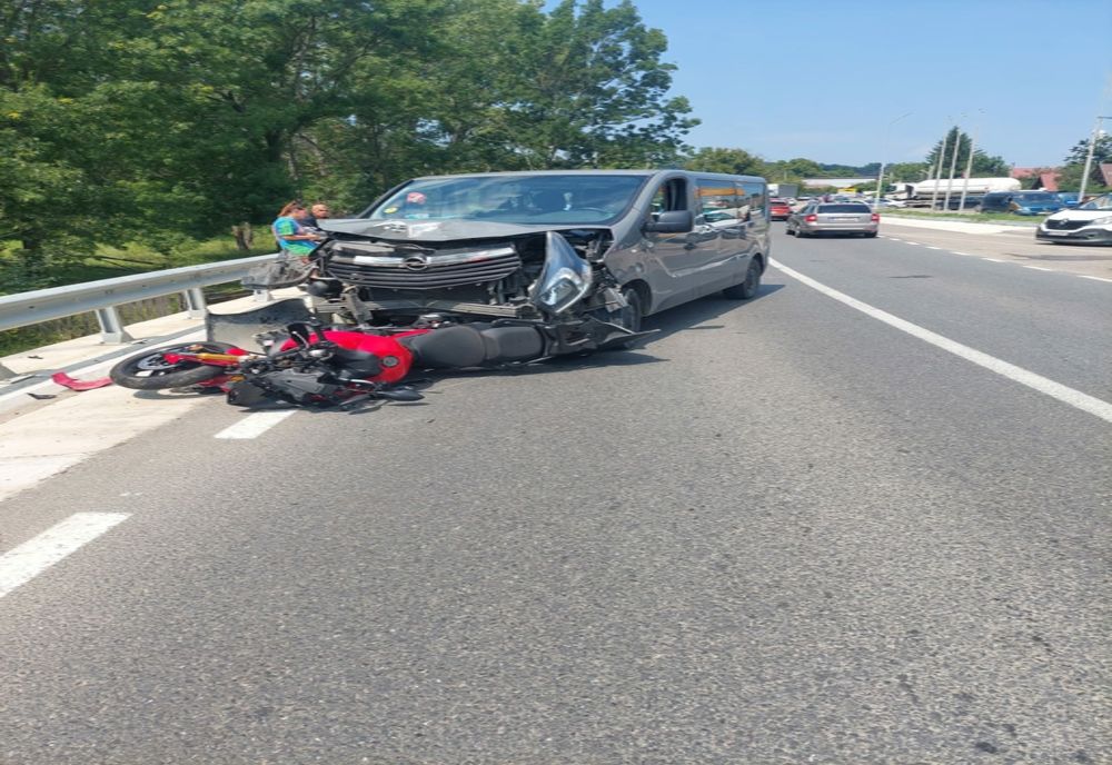 Motociclist accidentat pe DN10