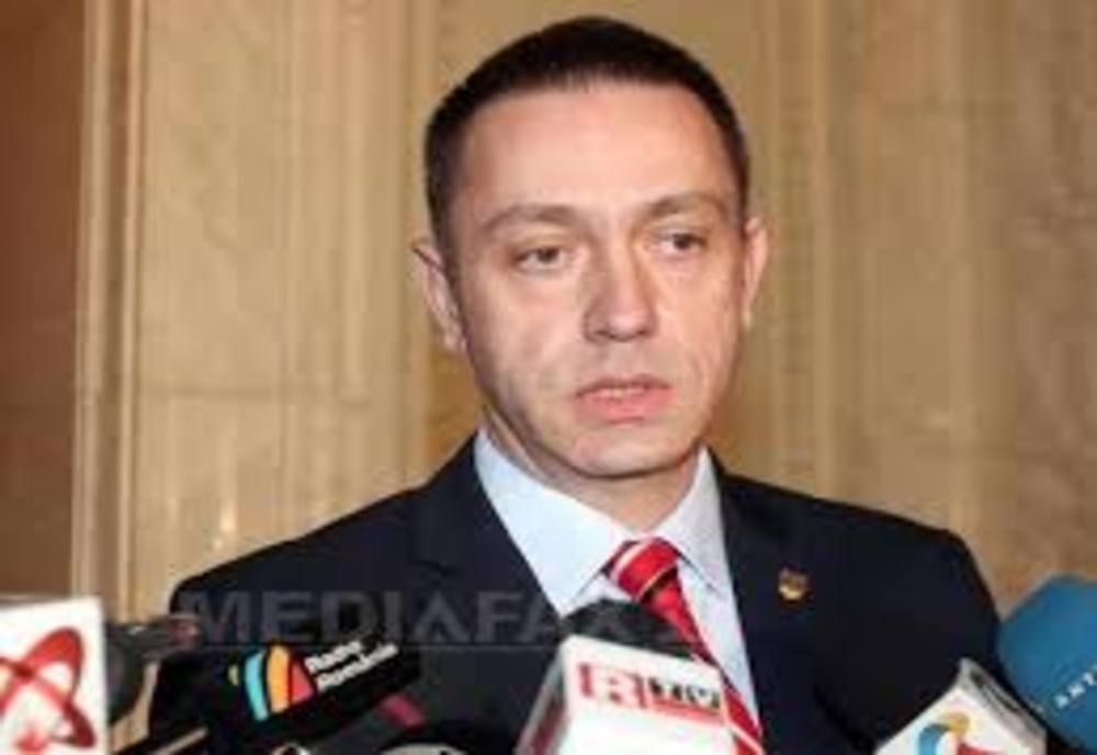 „Au trecut și alegerile pentru Capitală. De azi, românii se întorc la exercițiul zilnic de supraviețuire în zodia Bolojan”