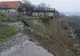 Cimitirul și 6 case din Mărăcineni, în pericol. O alunecare de teren afectează întreaga zonă