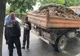 Deșeuri transportate necorespunzător pe străzile din municipiul Buzău