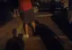 Spărgătorii de semințe au fost puși de polițiștii locali să măture acolo unde au aruncat cojile pe jos