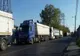 Flagrant delict – bărbați depistați de polițiști în timp ce sustrăgeau cereale din autotrenuri