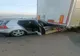 A întrat cu mașina in TIR-ul din fața sa